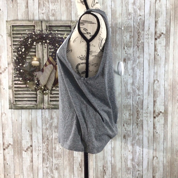 Woman’s Nike Dri Fit Gray Muscle Tee - Picture 2 of 9